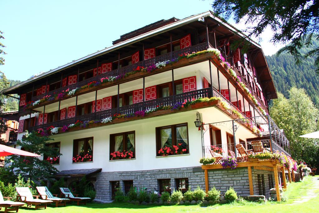 Hotel Castor Champoluc Εξωτερικό φωτογραφία